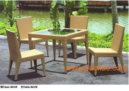 泉州創(chuàng)佳戶外休閑家具公司批發(fā)供應(yīng)太陽傘,藤制品桌椅,鑄鋁桌椅,木制品及秋千